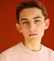 Tyler Barnes headshot
