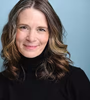 Jen Brown headshot
