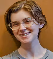 Ali Fredrickson headshot