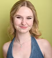 Tori Greenlaw headshot