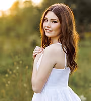 Skye Hermsen headshot
