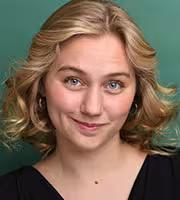 Abbey Grace Messing headshot
