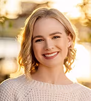 Emily Nicol headshot