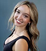 Ashlynn Williams headshot